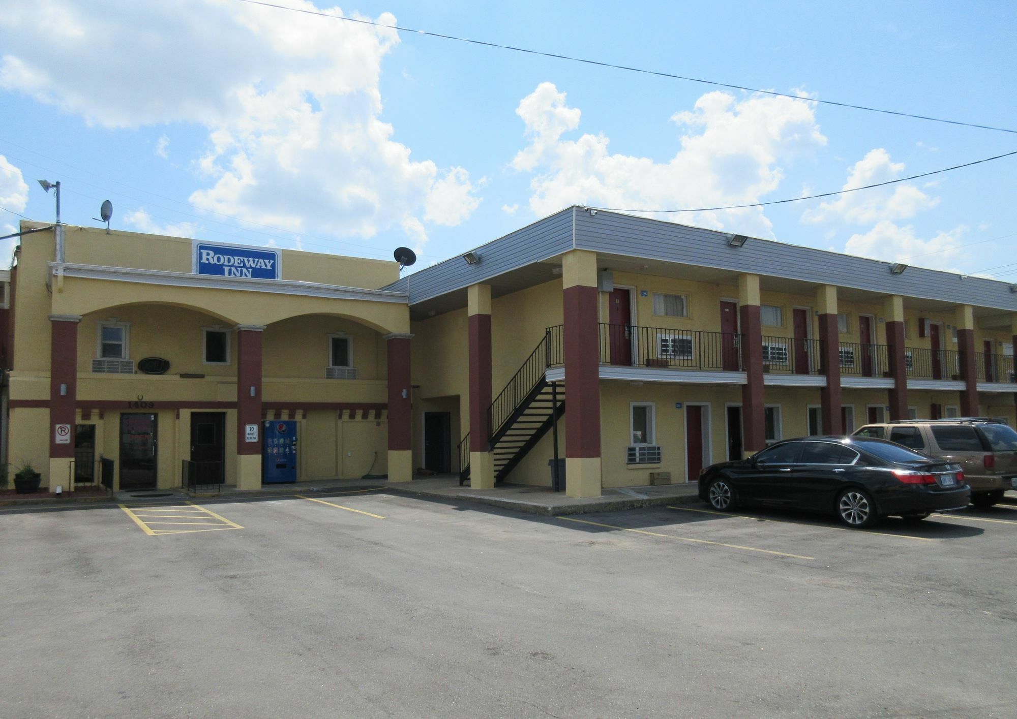 Rodeway Inn Kansas City Exterior foto